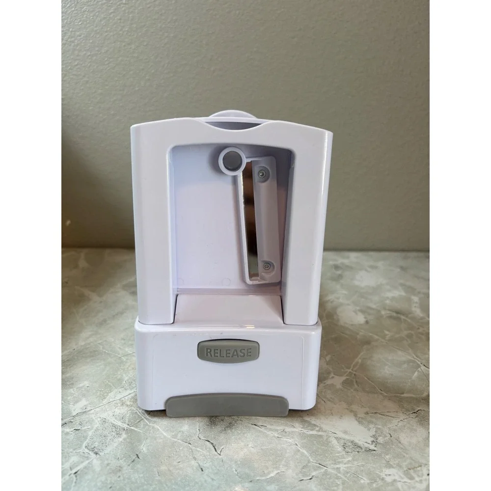 Veggetti Pro Table-Top Spiral Vegetable Cutter 3 Stainless Steel Blades‎ White